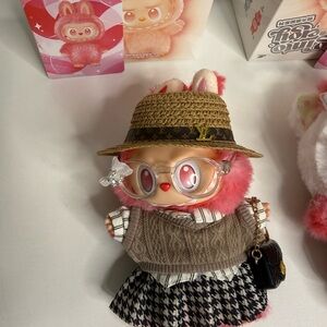 NWT Authentic Labubu, Love, Big Into Energy